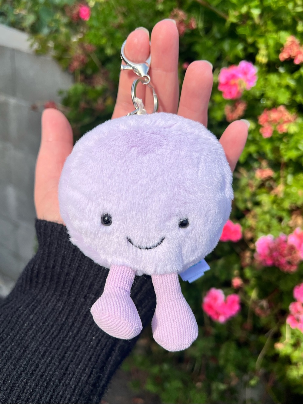 LAVENDER MACAROON PLUSH KEYCHAIN